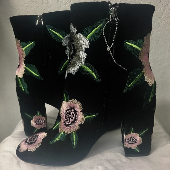 NWT-Rebecca Minkoff/Bryce Embroidery Bootie-Suede - Picture 6 of 8